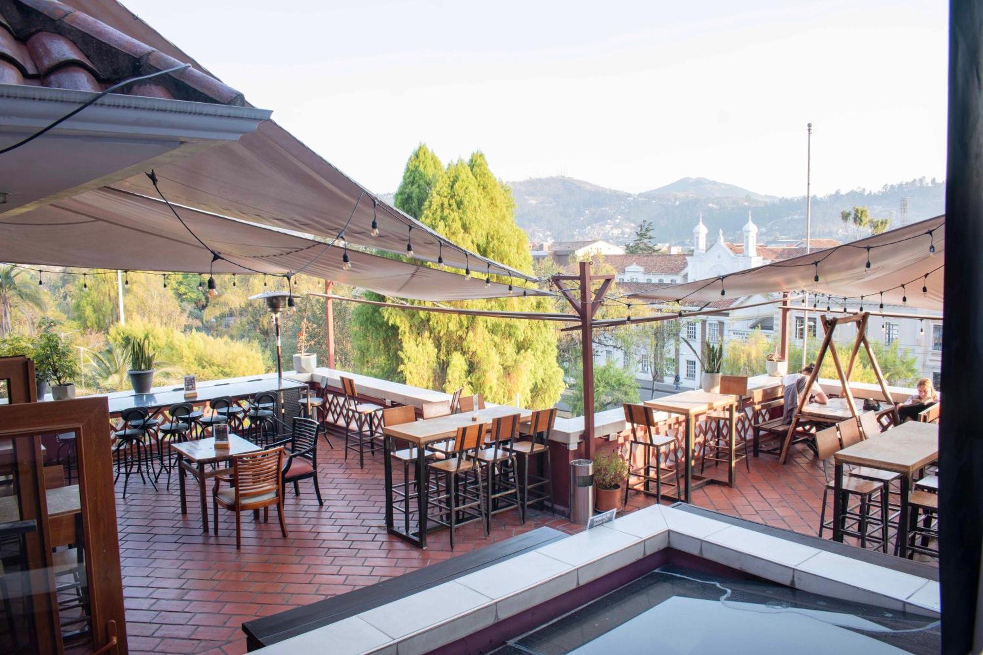 Socialtel Cuenca Hotel Exterior photo